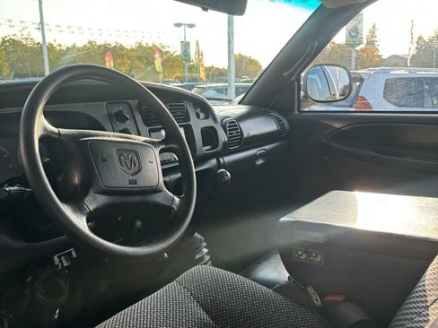 Used 2001 Dodge Ram 2500 Truck 4x4 Quad Cab image 8