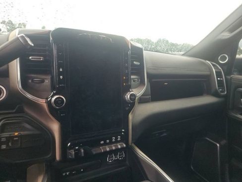 Used 2019 RAM 3500 Laramie AWD/4WD image 12
