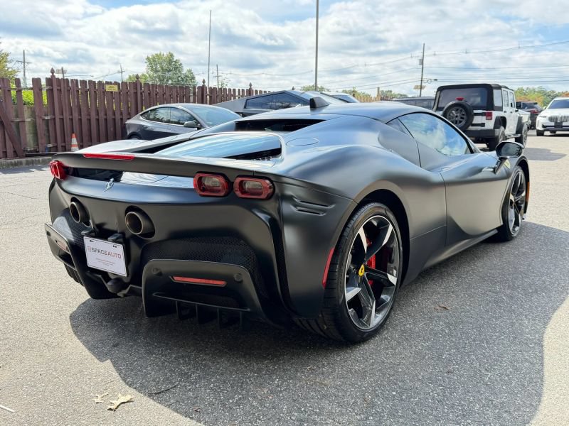 Used 2022 Ferrari SF90 Stradale AWD/4WD image 6