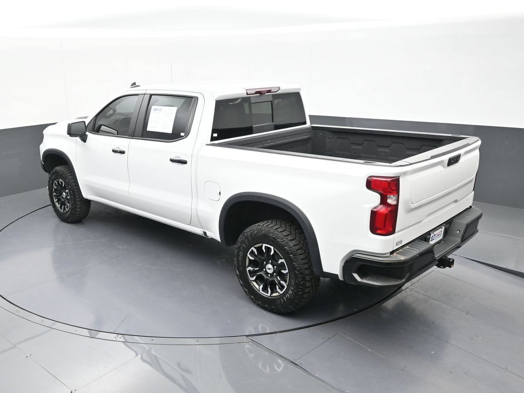 Used 2024 Chevrolet Silverado 1500 ZR2 w/ Technology Package AWD/4WD image 59