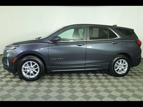 Used 2022 Chevrolet Equinox LT AWD/4WD image 12