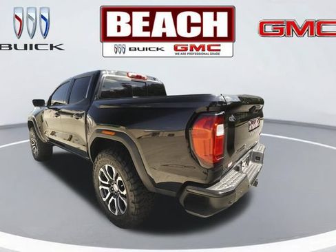 Used 2024 GMC Canyon AT4 w/ AT4 Premium Package AWD/4WD image 5