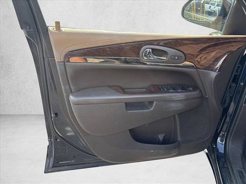Used 2016 Buick Enclave Leather FWD image 11