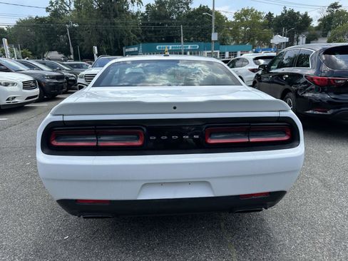 Used 2022 Dodge Challenger R/T image 4