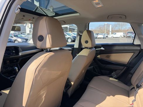 Used 2020 Volkswagen Jetta S image 20