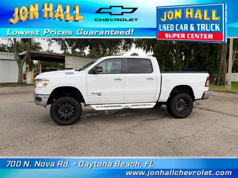 Used 2020 RAM 1500 Big Horn AWD/4WD image 3