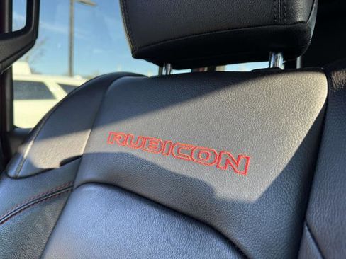 Used 2021 Jeep Wrangler Unlimited Rubicon image 18