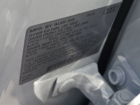 New 2025 Audi Q5 Premium Plus image 27