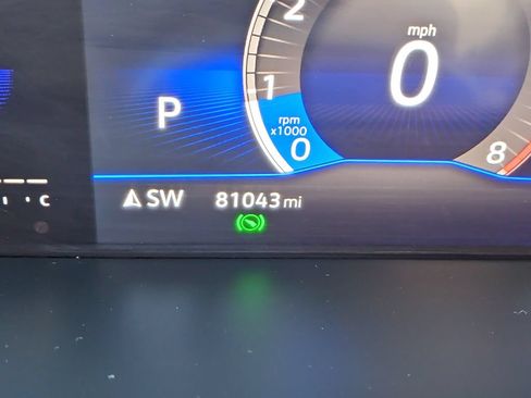 Used 2023 Volkswagen Taos SE AWD/4WD image 13