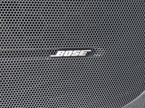 Used 2014 GMC Acadia SLT image 19