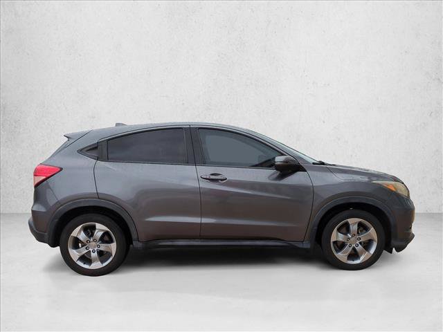 Used 2017 Honda HR-V EX image 4