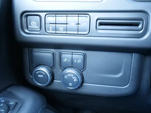 Certified 2022 Chevrolet Tahoe LT w/ Luxury Package image 24