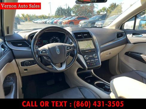 Used 2019 Lincoln MKC Reserve w/ MKC Climate Package image 22