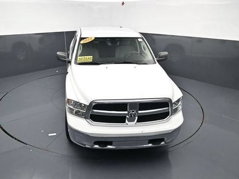 Used 2022 RAM 1500 Classic SLT AWD/4WD image 42