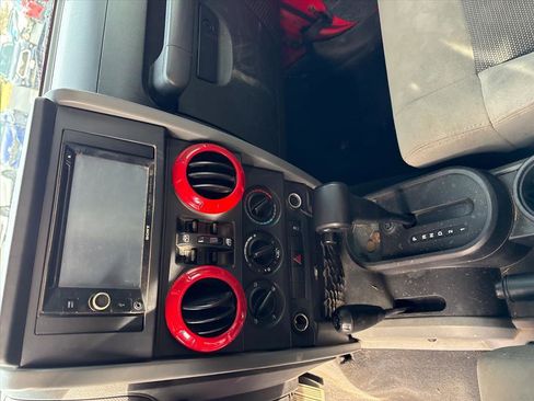 Used 2010 Jeep Wrangler Unlimited Sport image 17