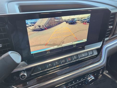 Used 2024 GMC Sierra 1500 Elevation w/ X31 Off-Road Package image 8