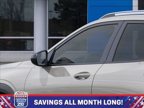 New 2026 Chevrolet Trax ACTIV w/ Sunroof Package FWD image 12