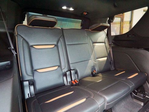 Used 2021 GMC Yukon AT4 w/ AT4 Premium Plus Package AWD/4WD image 43