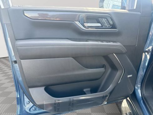 New 2026 GMC Yukon XL Elevation w/ Elevation Premium Package AWD/4WD image 23