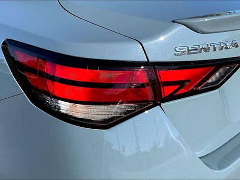 New 2025 Nissan Sentra SR image 14