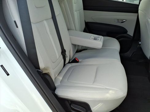 New 2026 Hyundai Tucson SEL image 9