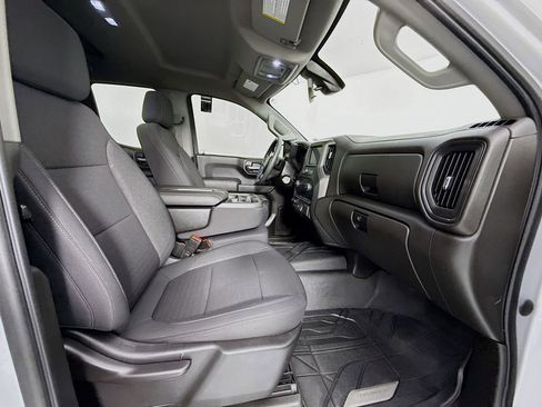 Used 2022 Chevrolet Silverado 1500 Custom w/ Safety Confidence Package image 26