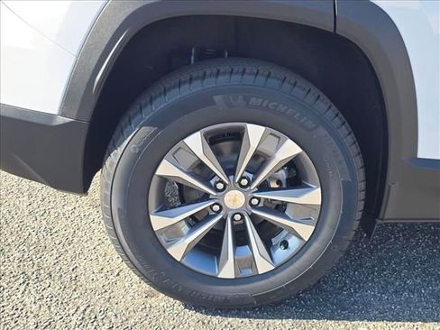 New 2026 Chevrolet Equinox LT AWD/4WD image 31