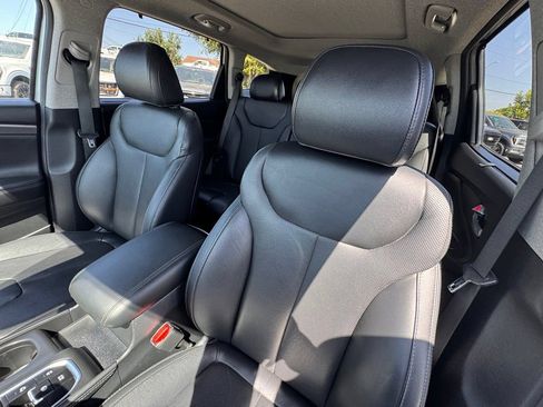 Used 2020 Hyundai Santa Fe SEL FWD image 19
