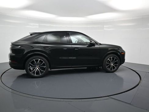 New 2026 Porsche Cayenne Coupe image 28