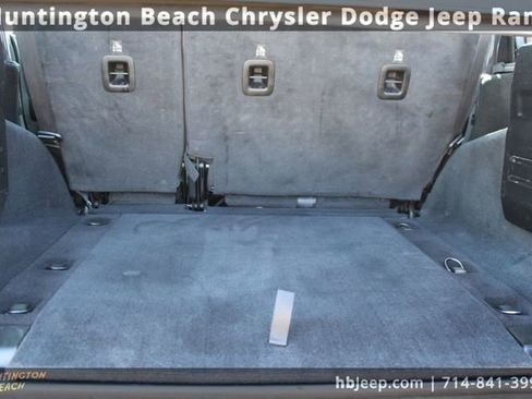 Used 2023 Jeep Wrangler Sport image 38