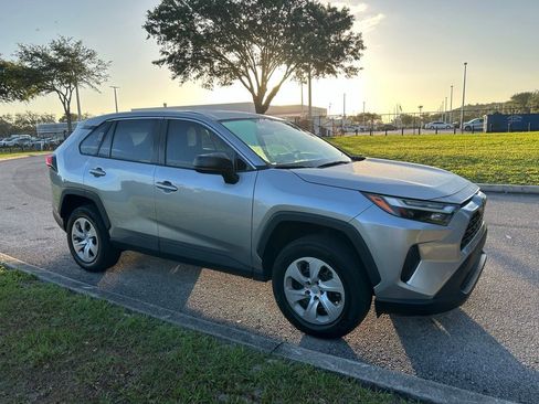 Certified 2023 Toyota RAV4 LE FWD image 8