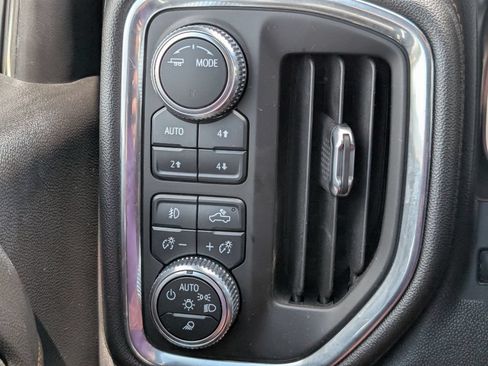 Used 2021 GMC Sierra 1500 AT4 w/ AT4 Value Package AWD/4WD image 12