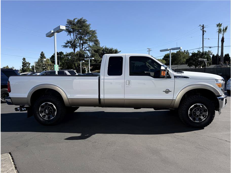 Used 2013 Ford F350 Lariat w/ Chrome Pkg AWD/4WD image 4