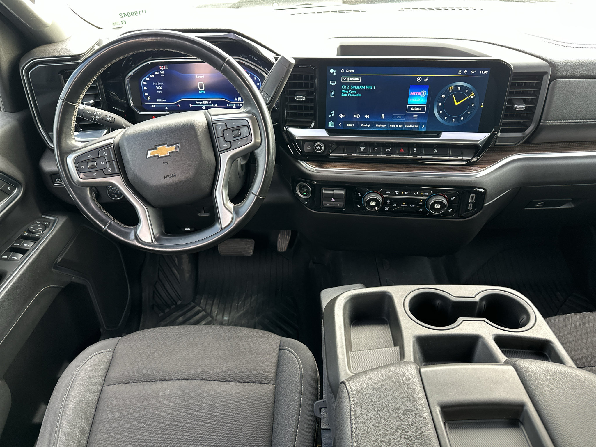 Used 2024 Chevrolet Silverado 3500 LT w/ Convenience Package AWD/4WD image 22