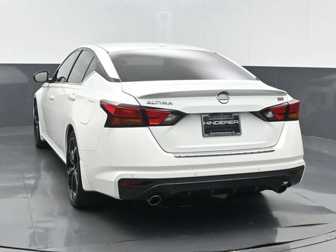 Used 2023 Nissan Altima 2.5 SR w/ SR Premium Package FWD image 6