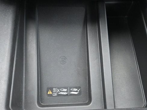 Used 2021 GMC Sierra 1500 AT4 w/ AT4 Value Package image 36