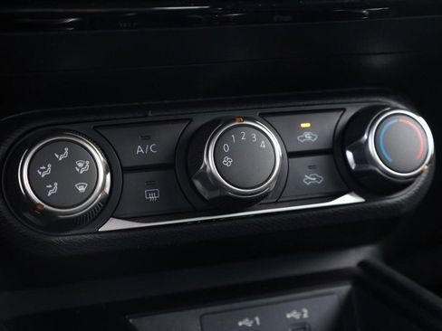 New 2026 Nissan Kicks S image 14