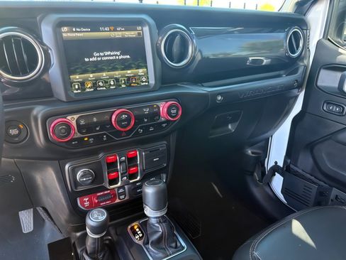 Used 2022 Jeep Wrangler Unlimited Rubicon w/ Trailer Tow Package image 20