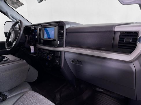 Used 2025 Ford F350 XLT w/ FX4 Off-Road Package AWD/4WD image 26