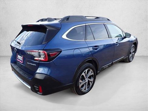 Certified 2022 Subaru Outback Limited AWD/4WD image 3
