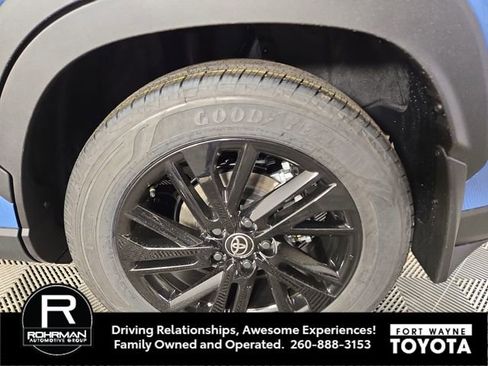 New 2026 Toyota Corolla Cross XSE image 11