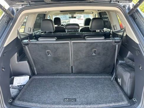 Certified 2024 Volkswagen Atlas SEL Premium R-Line image 12