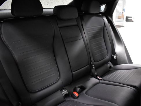 Used 2024 Mercedes-Benz GLC 300 4MATIC image 35