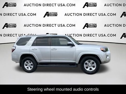 Used 2017 Toyota 4Runner SR5 image 5