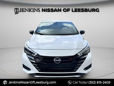 New 2025 Nissan Versa SR w/ Trunk Package FWD image 10