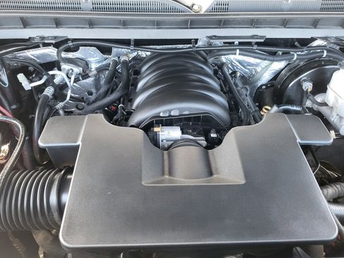 Used 2017 Chevrolet Silverado 1500 LTZ Z71 w/ Redline Edition AWD/4WD image 26