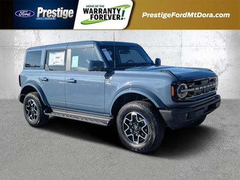 New 2025 Ford Bronco Outer Banks image 1