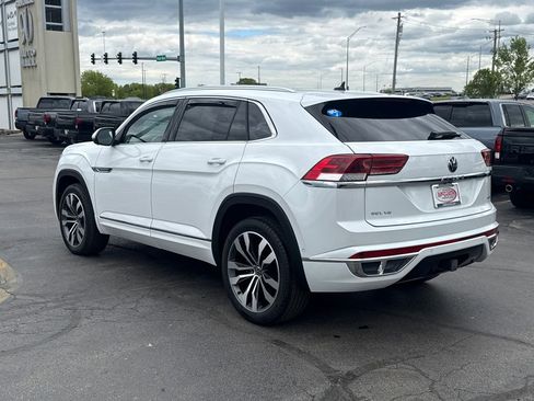Used 2023 Volkswagen Atlas Cross Sport SEL Premium R-Line AWD/4WD image 9