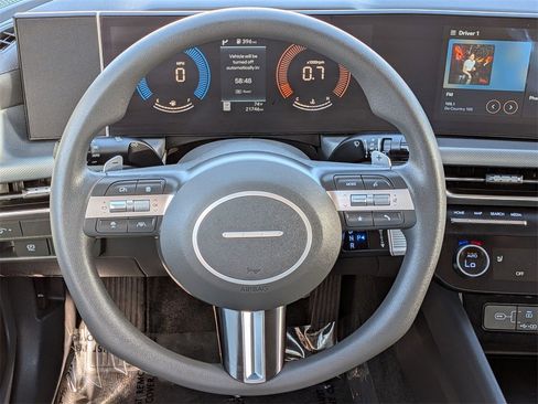 Used 2025 Hyundai Sonata SEL image 17