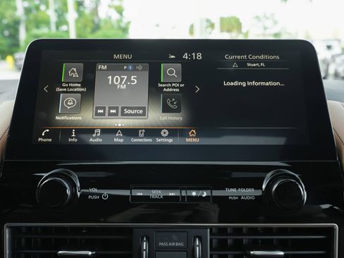 Used 2024 INFINITI QX80 Sensory image 12